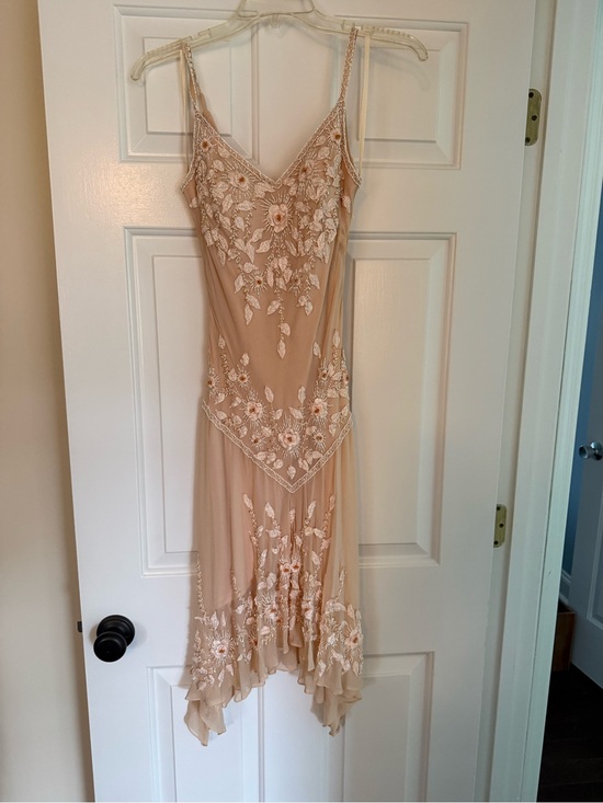 Sue Wong Dresses & Skirts - Sue Wong Beige Floral Embroidered High-Low Slip Dress. Rare vintage Y2K Sue Wong